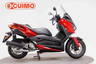 YAMAHA XMAX 125