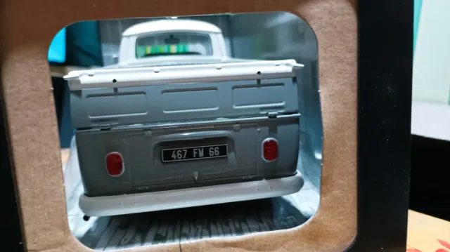 Volkswagen T2 Pickup 1/18