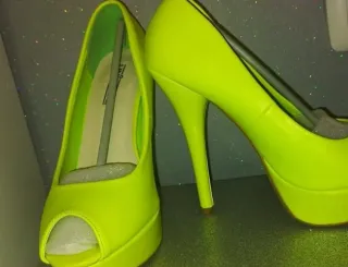 Zapatos de tacón con plataforma