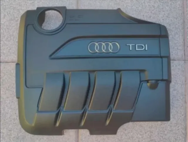Tampa do motor Audi A3 TDI