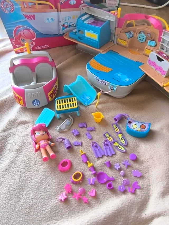 Pinypon Yate + Lancha + MICHELLE + Accesorios