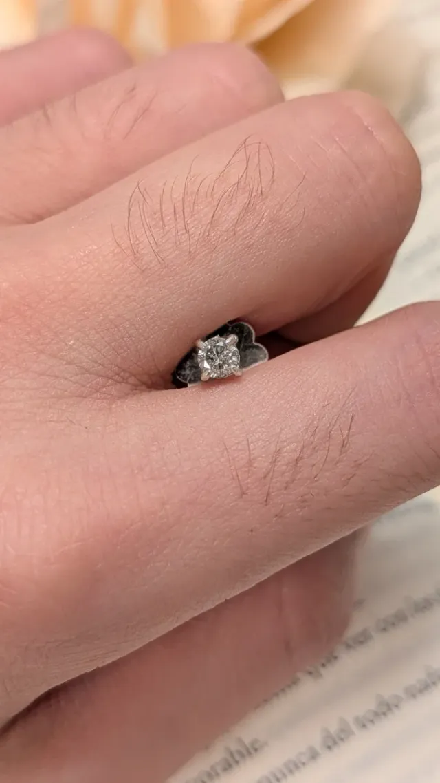 Pendiente de plata con diamante