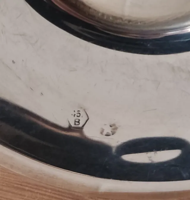 PIATTO ANTICO IN ARGENTO CON QUADRIFOGLIO