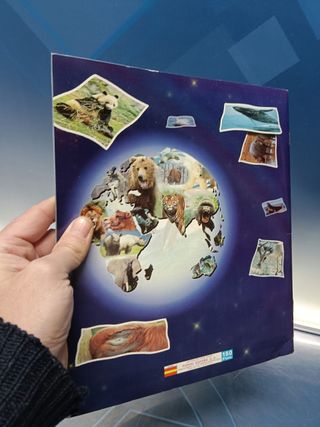 Álbum de cromos, ANIMALES SALVAJES. COMPLETO. PANINI. con poster