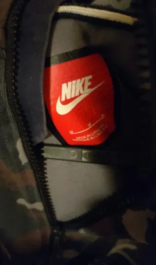Sudadera Nike Camuflaje