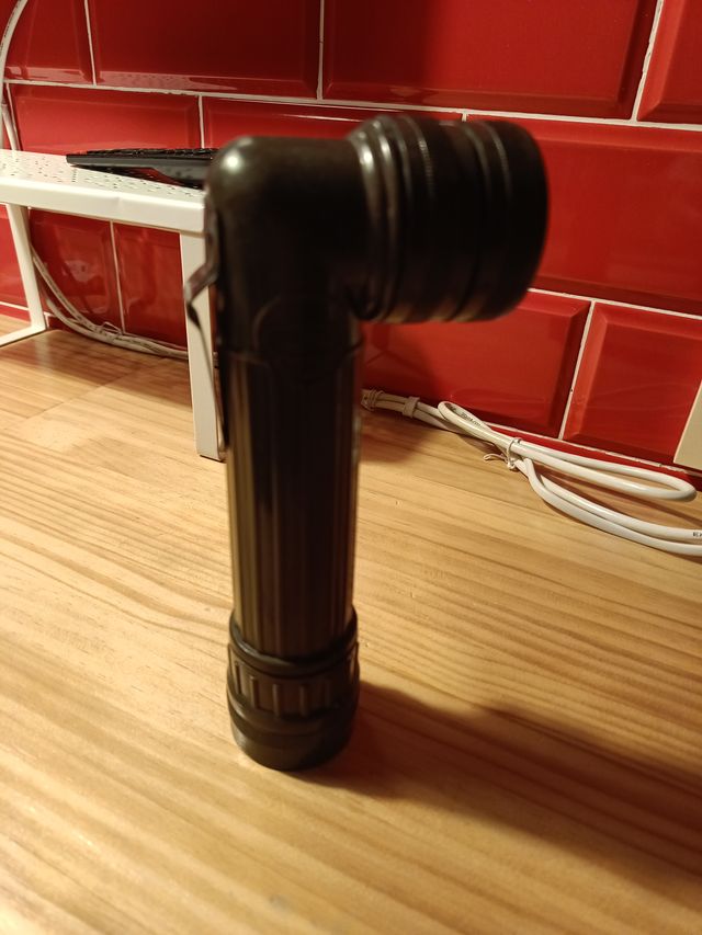 Linterna militar antigua MX 991/U