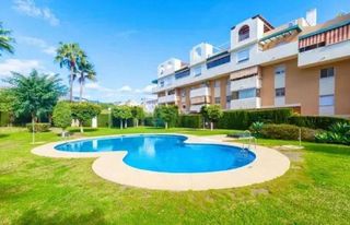 Piso en venta en Puerto - Plaza de Toros en Estepona