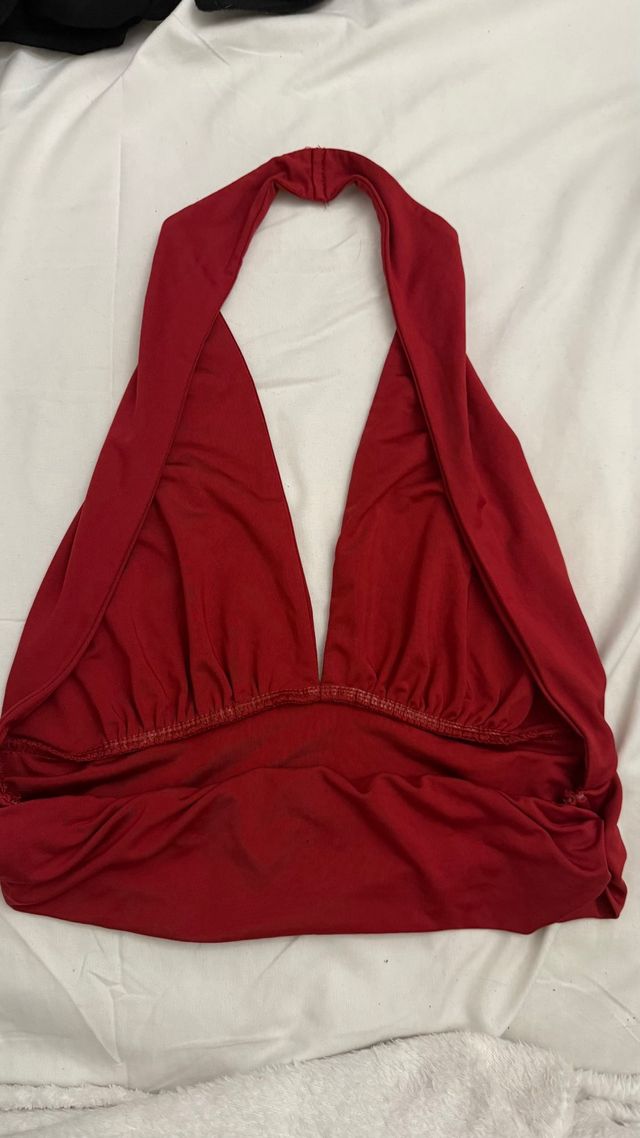 Top elegante burdeos o blanco