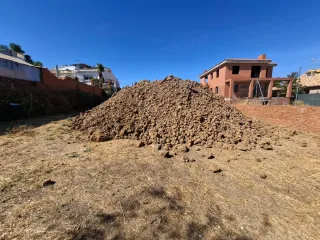 Tierra para rellenos - Varios camiones