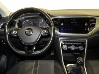 VOLKSWAGEN T-Roc Advance 1.0 TSI 85kW (115CV)