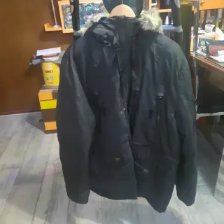 Chaqueta negra talla 2XL