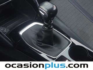 Peugeot 2008 PureTech 130 S&S Allure Pack 96 kW (130 CV)