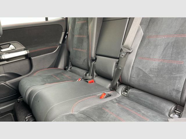 Mercedes Benz GLB GLB 200 d