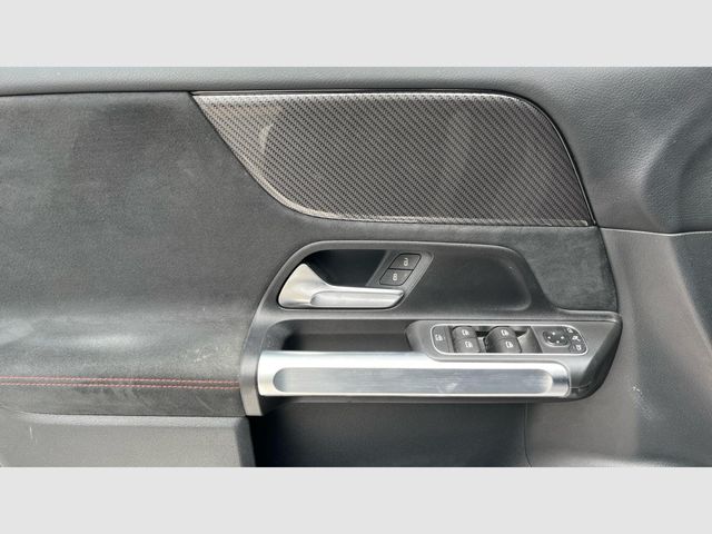 Mercedes Benz GLB GLB 200 d