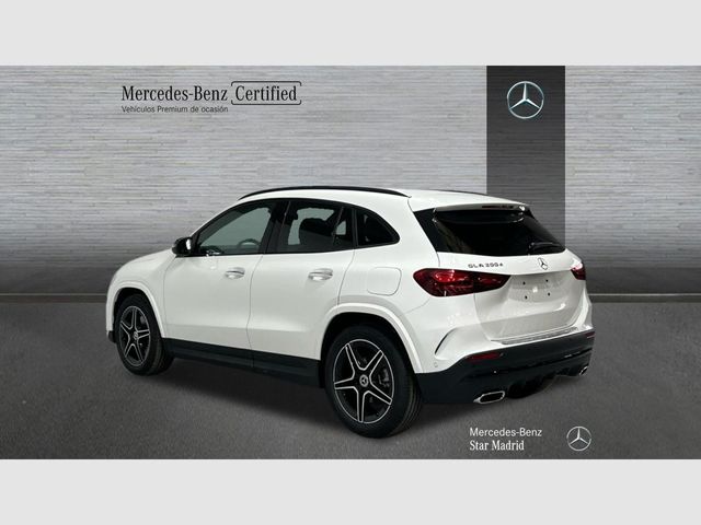 Mercedes Benz GLA GLA 200 D