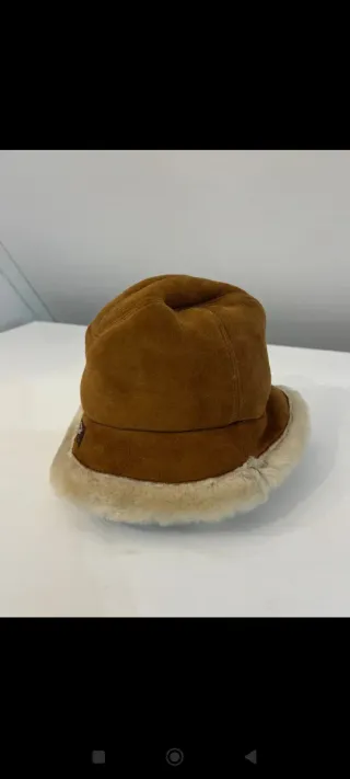 Gorro UGG de piel marrón,talla S