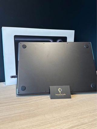 MacBook Pro M4 Gris Espacial