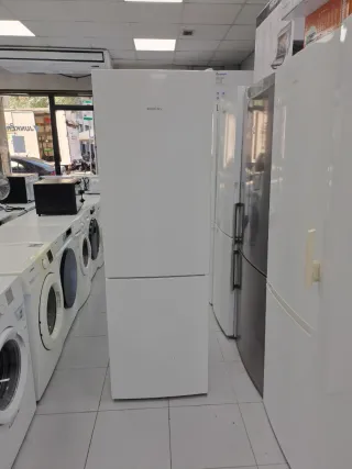 Nevera Siemens Blanca 1,85m.con garantía 