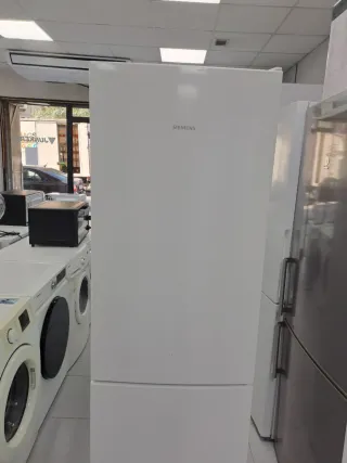 Nevera Siemens Blanca 1,85m.con garantía 