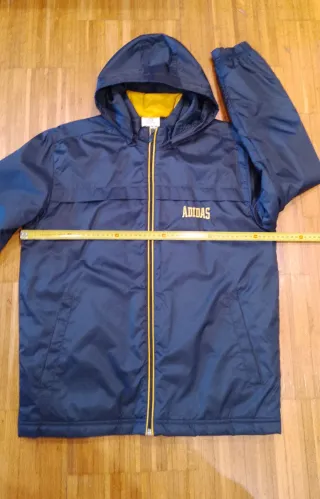 Chaqueta Adidas para altura 164 sm
