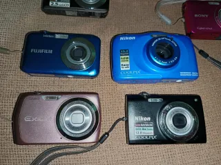 Set di fotocamere digitali letto