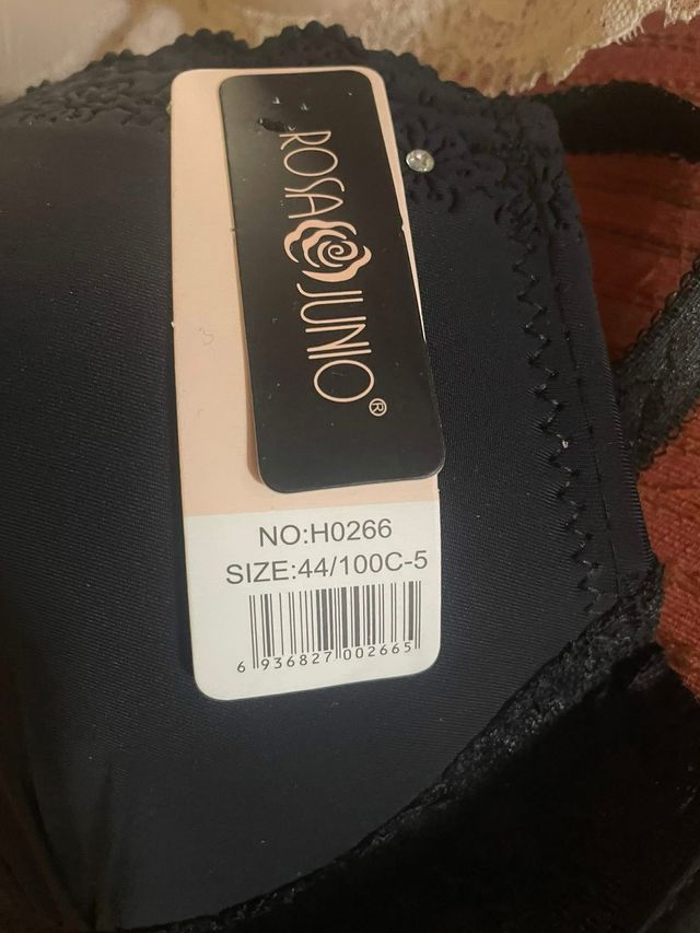 Sutiens Rosa Junho 80C bege e preto