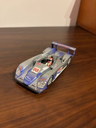 Audi R8 Scalextric