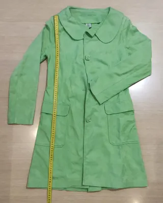 Gabardina juvenil verde