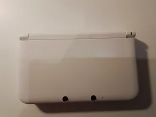 Nintendo 3DS XL