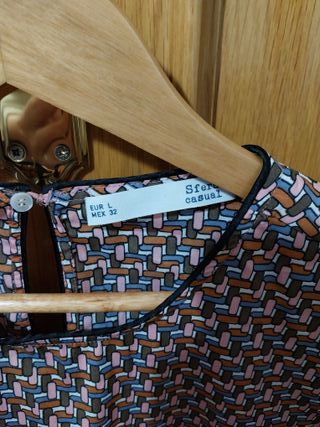 Blusa de vestir mujer estampado geométrico