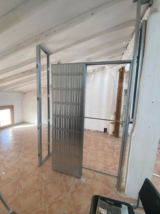 Construcciónes y reformas integrales 