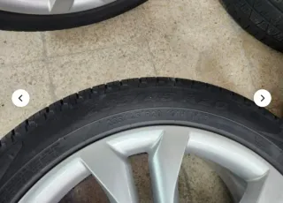 Llantas Audi R20 con neumáticos Pirelli