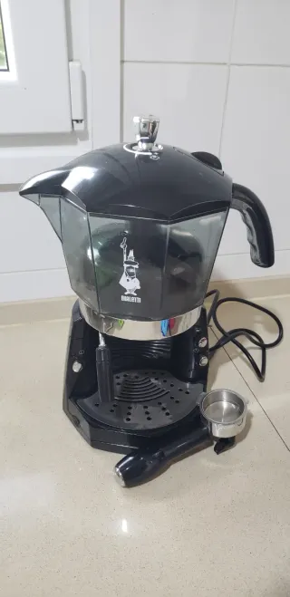 Cafetera Bialetti Negra