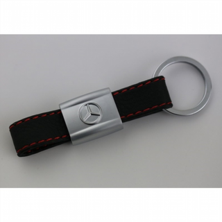 Llavero de cuero con logo mercedes Perfecto para