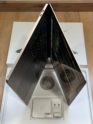 MacBook Pro Retina 15”2019,i9 500GB.SSD,16GB RAM
