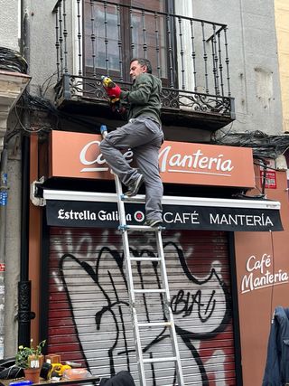 CERRAJEROURGENTE 24H 635265734,VALLADOLID