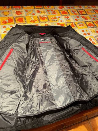 Chaqueta Moto Negra IXS talla S