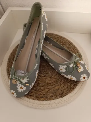 Manoletinas y vestido 