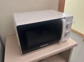 Microondas Orbegozo blanco