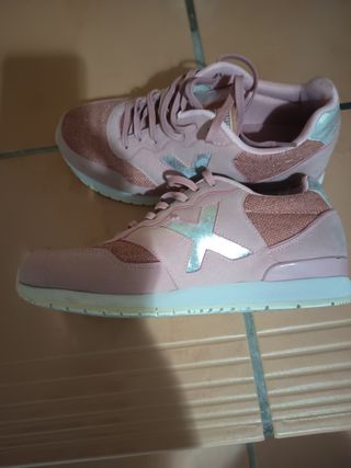 Zapatillas Munich Mujer Rosa y Plata, están nuevas