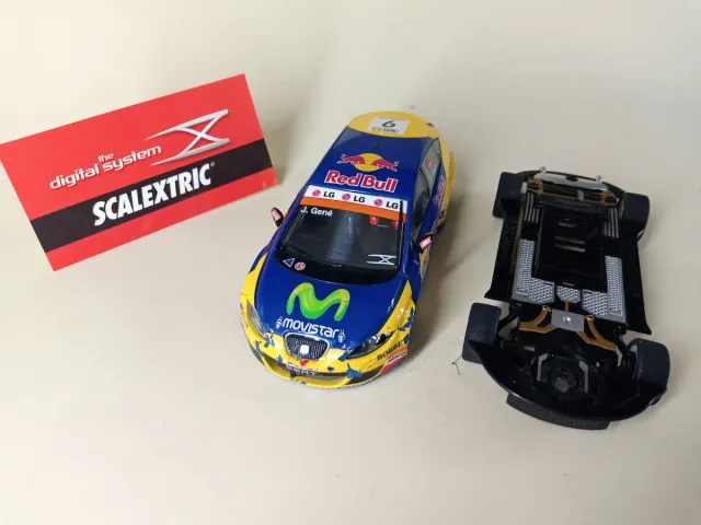 SEAT LEON WTCC SCALEXTRIC DIGITAL