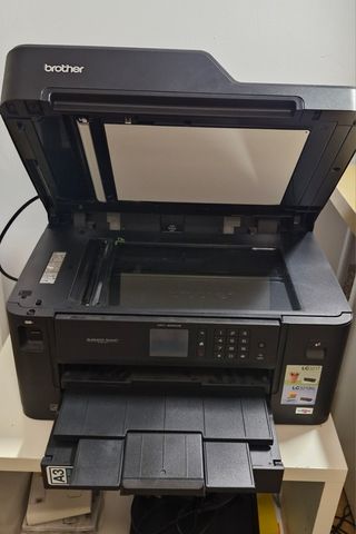 Impresora Brother MFC-J5330DW Multifunción. A3/A4