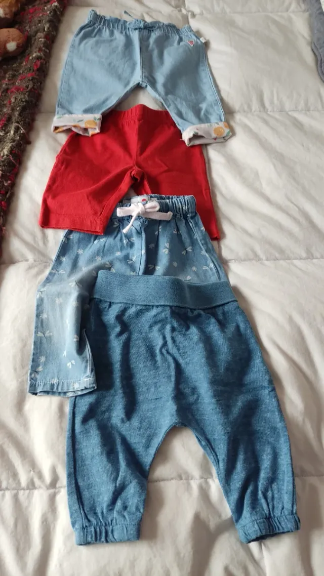 Lote 4 pantalones bebé niña