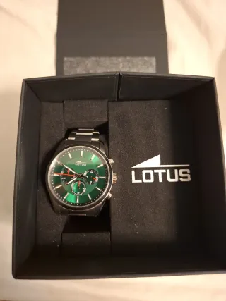 Reloj Lotus Chrono Esfera Verde