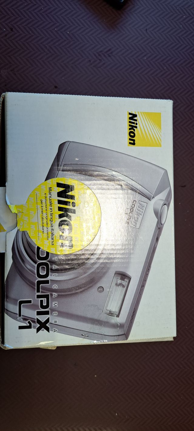 Nikon Coolpix L1 Fotocamera Digitale