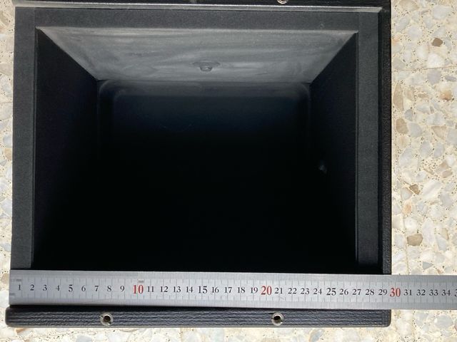 Cámara Estenopéica 8x10 (18x24cm)
240mm 