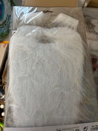 Barba y Cejas Blancas Rey