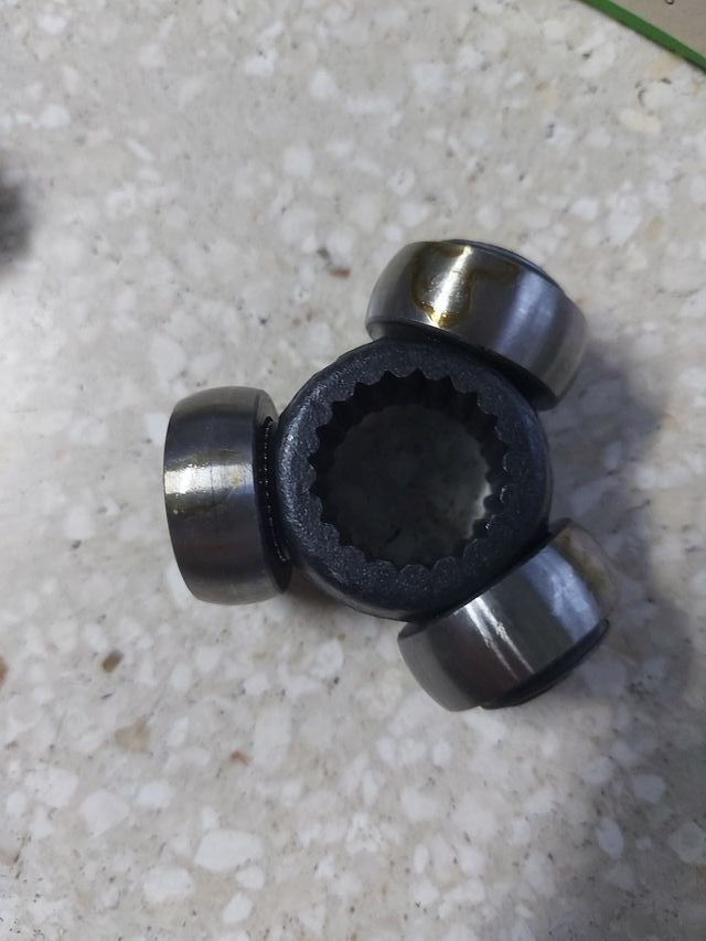 Lote 2 crucetas palier Seat Ritmo, 128, 127