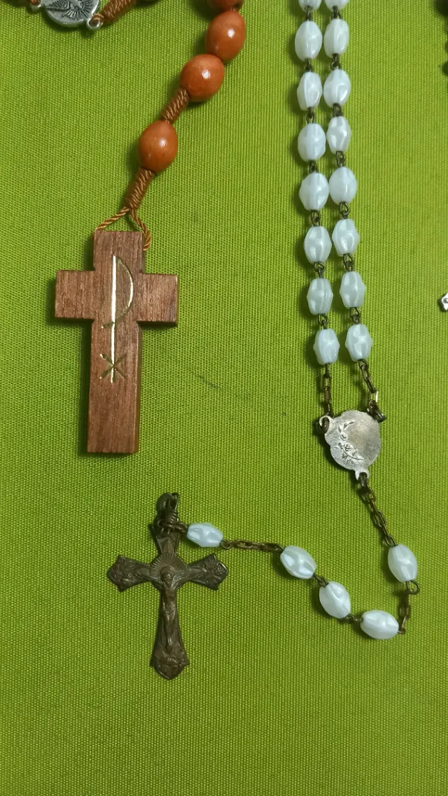 Lotto 5 Rosari Religiosi Vintage