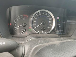 Toyota Corolla   1.8 125H ACTIVE E-CVT 